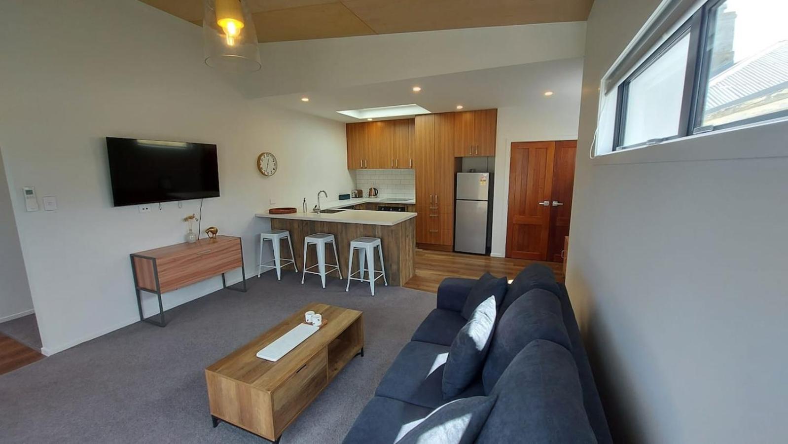 Sleek Suite By The Sand 1-Bedroom Dunedin Kültér fotó